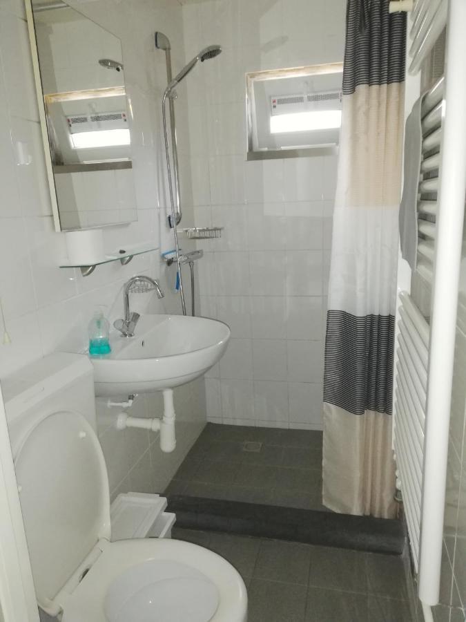 Rustige, Gelijkvloerse Vakantiewoning Met 2 Slaapkamers In Simpelveld, Zuid-Limburg Экстерьер фото